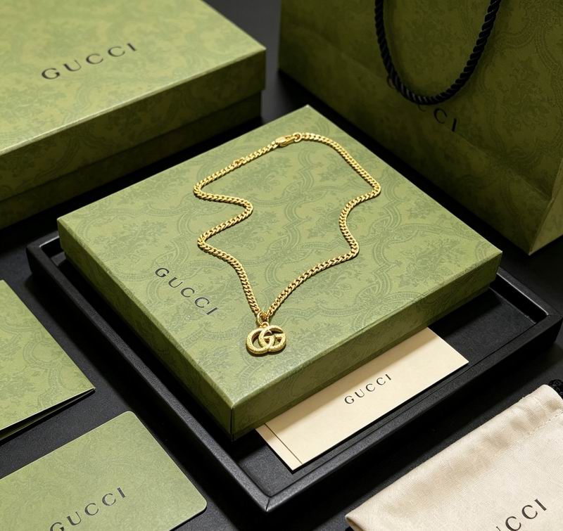 Gucci Necklace 08yxs30